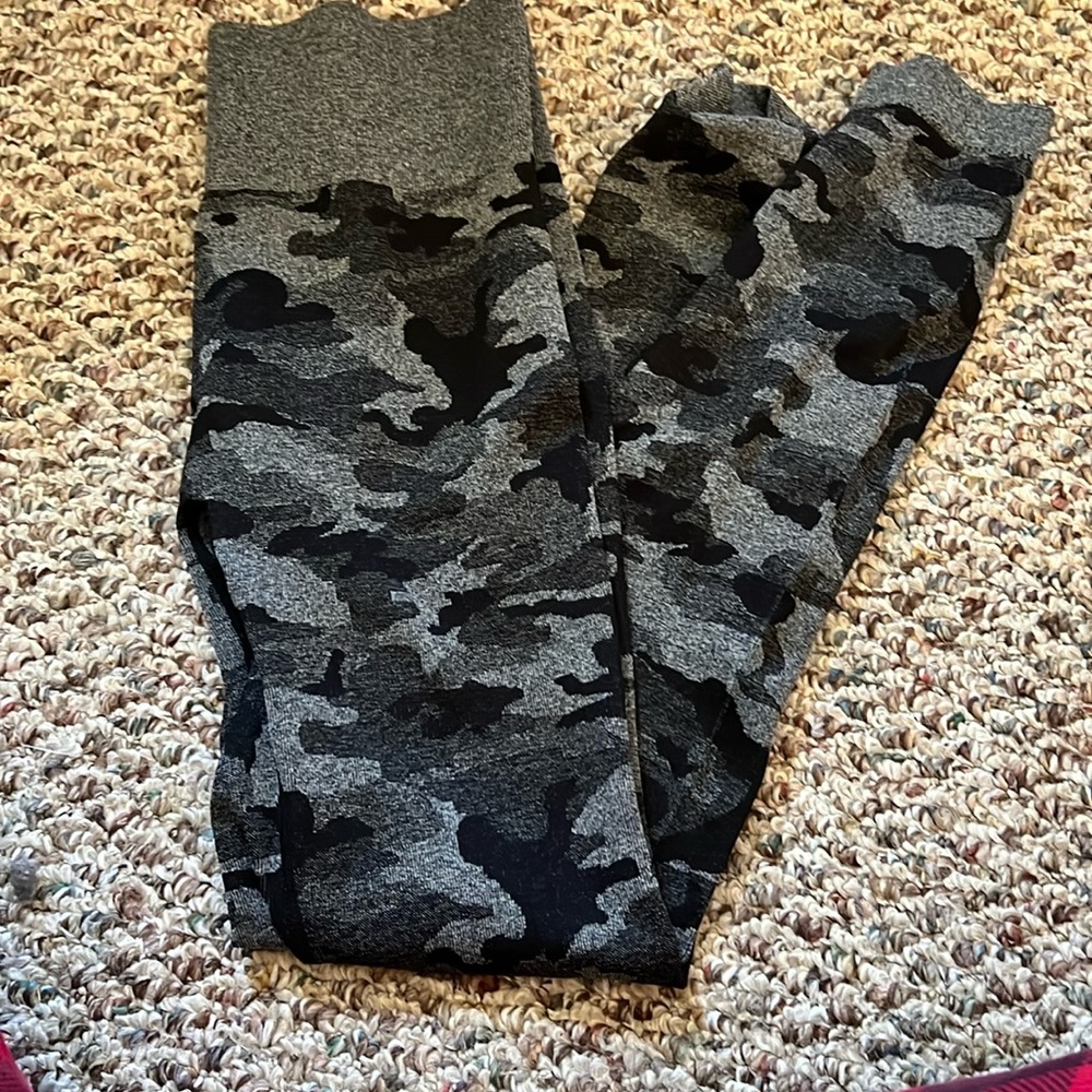 Black Camo Leggings